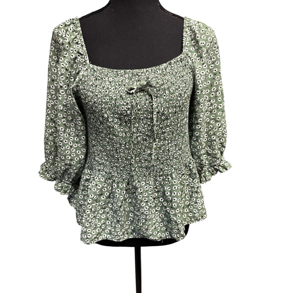 Indigo Rising NWOT Floral Peplum Top Size XL Green Smocked Cotton Blend Boho * - Picture 2 of 7